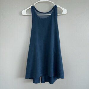 The North Face Women’s Racerback Tank Size M Blue Activewear Flash Dry